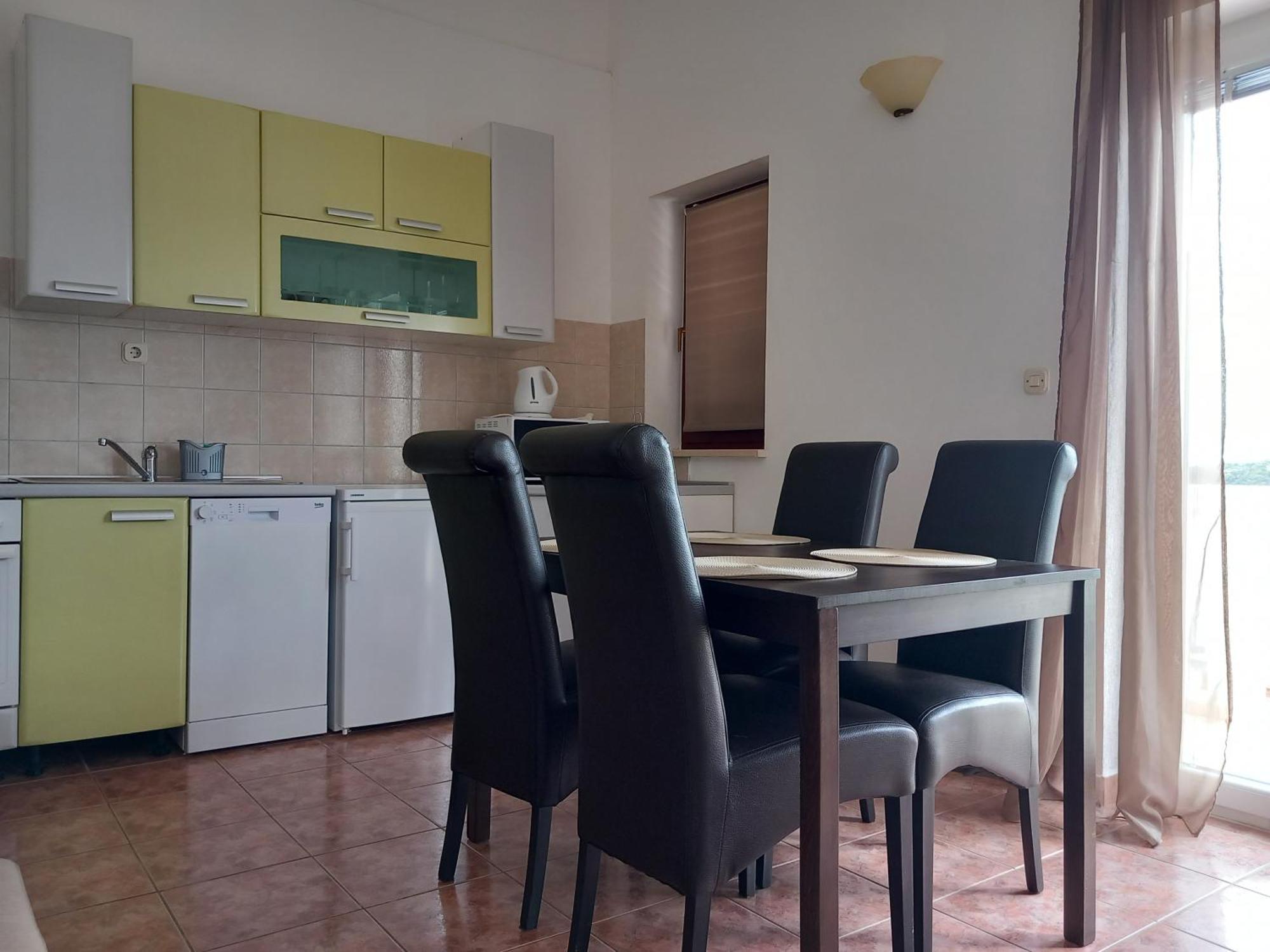 Apartmani Frkic 迪斯诺 外观 照片